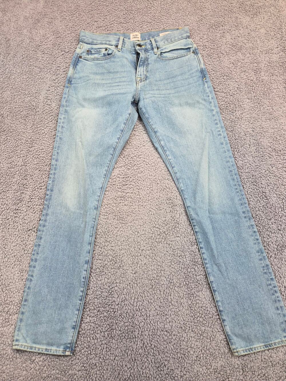 Flint and Tinder Jeans Men's Size 30x32 Light Wash Tapered Fit (1206)